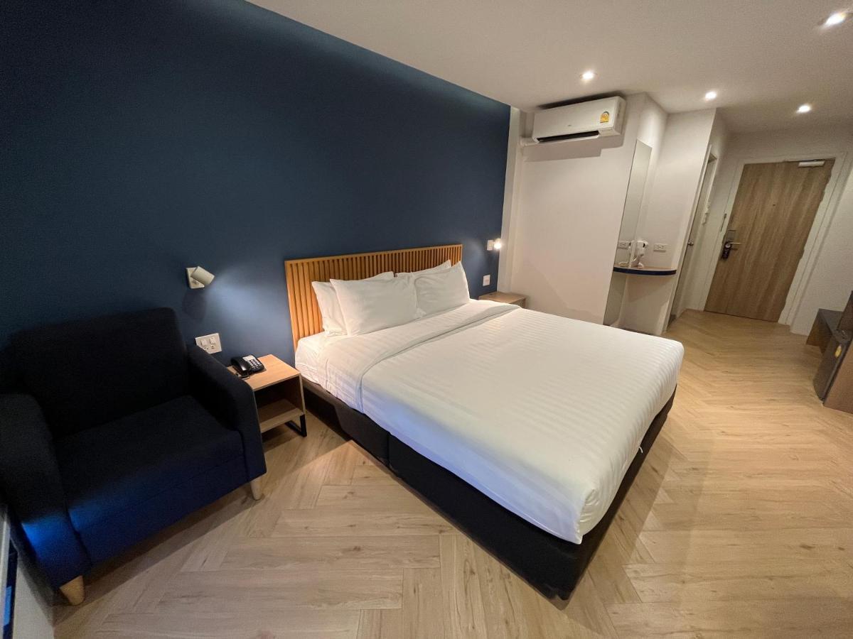 Khách sạn De Botan Bangna 3*
