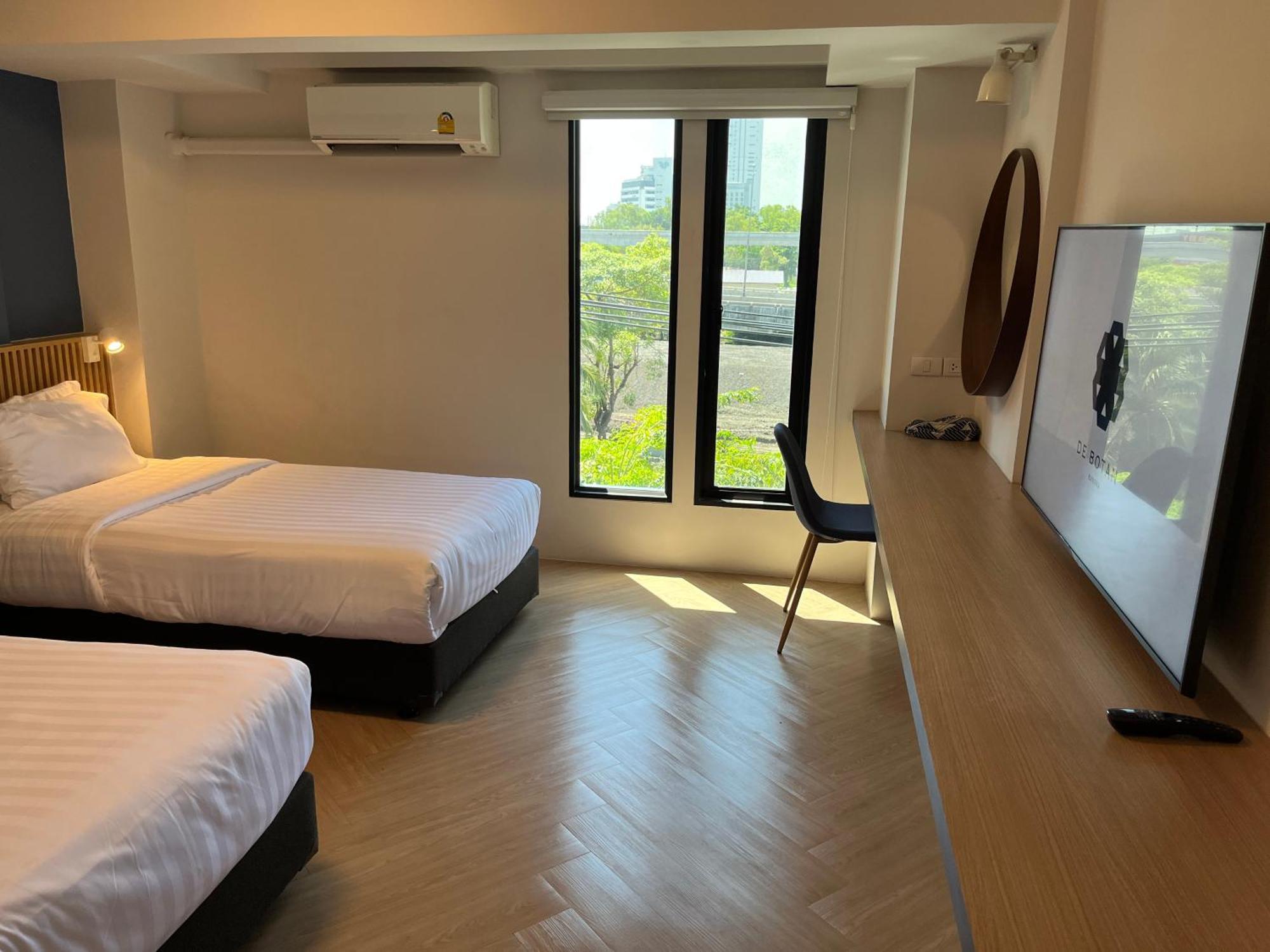 Khách sạn De Botan Bangna